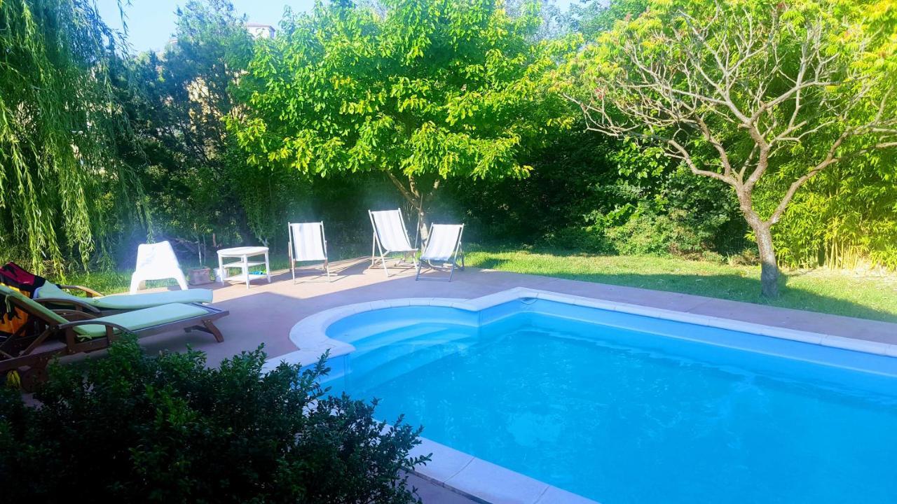 Studio Dans La Villa Les Cigales Lézignan-Corbières Exteriör bild